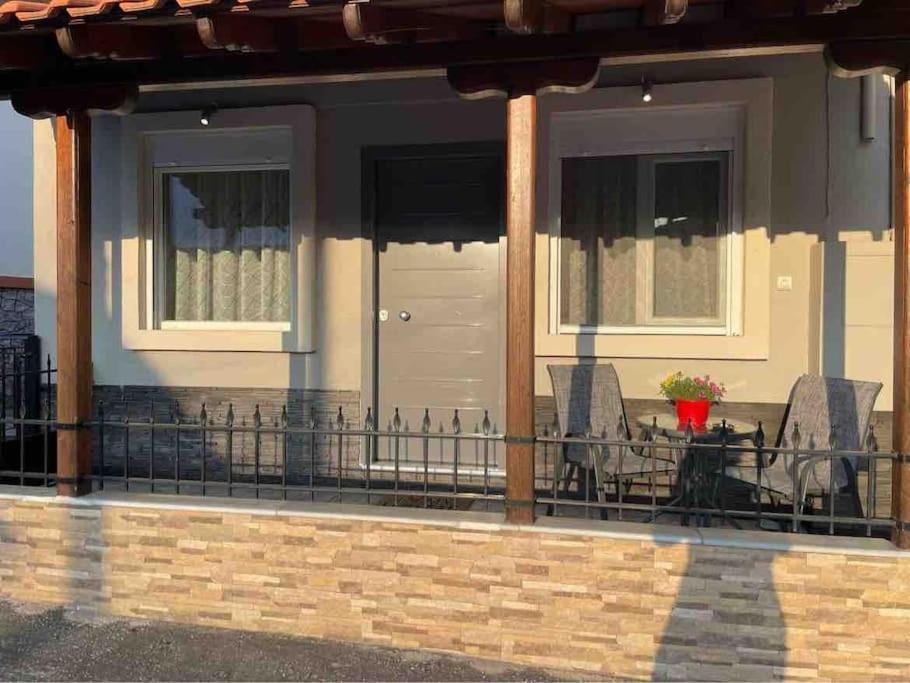 Modern House In Stratoni Villa Екстериор снимка