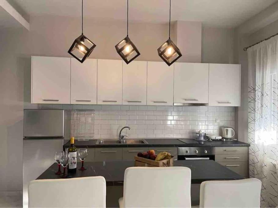 Modern House In Stratoni Villa Екстериор снимка
